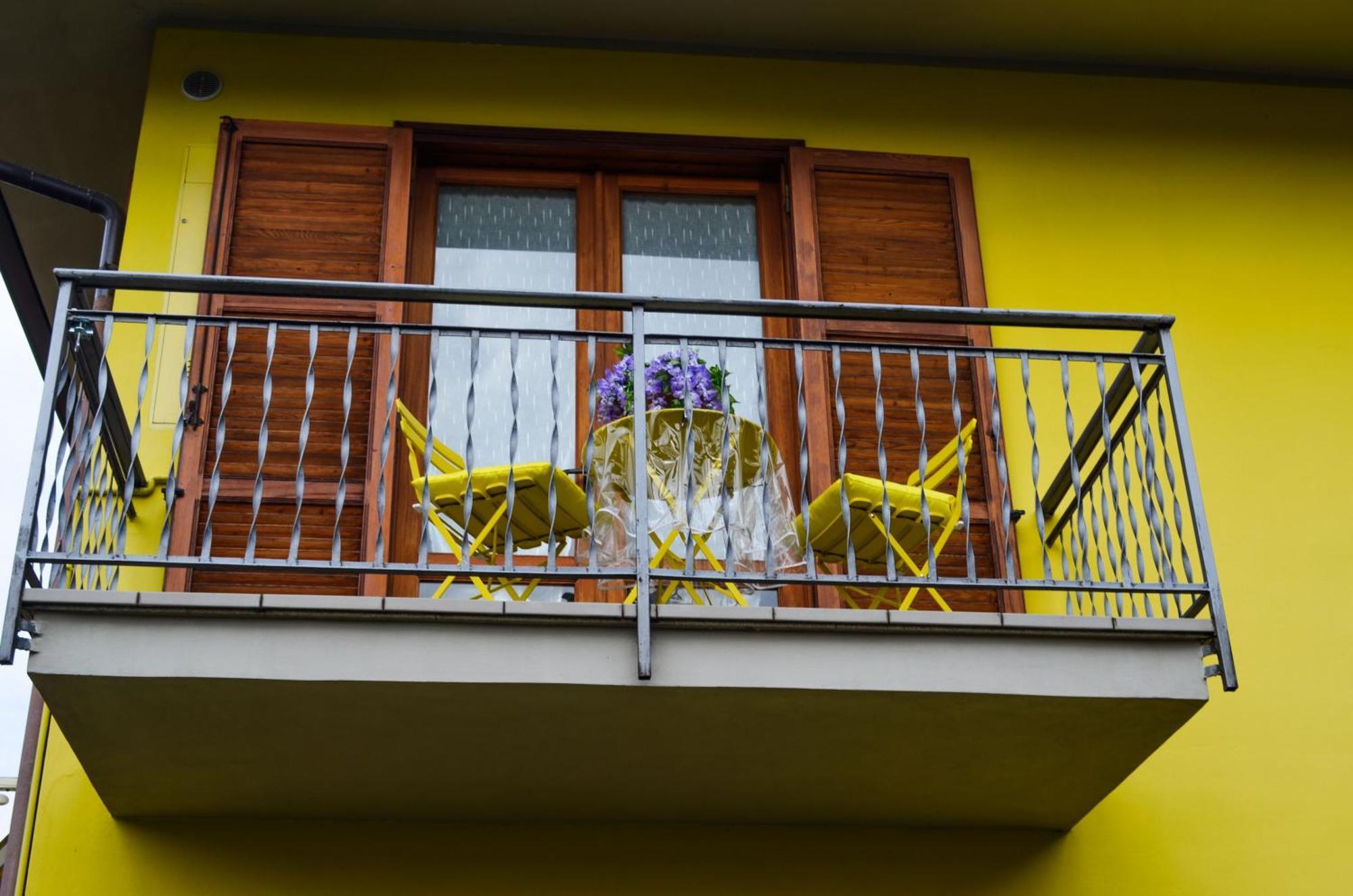 Apartment L'Ulivo Lake View Private Road 5 Kilometers From Varenna Lierna Exterior foto